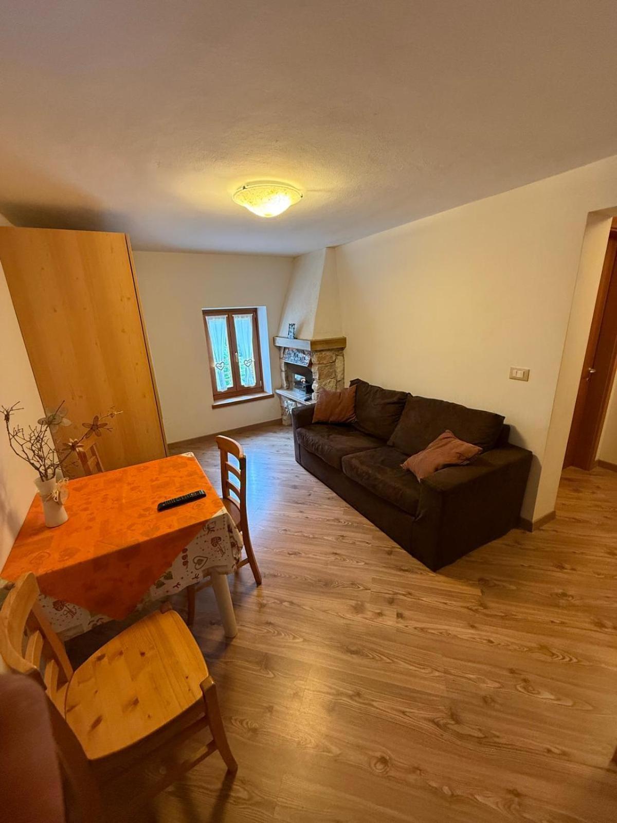 Отель Garni Sella Cipriani Borgo Valsugana Экстерьер фото