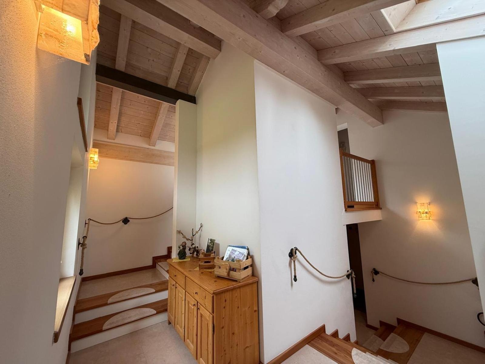 Отель Garni Sella Cipriani Borgo Valsugana Экстерьер фото